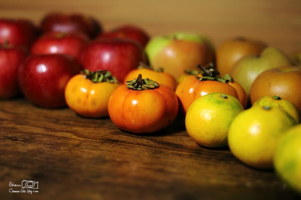 柿とフルーツの写真